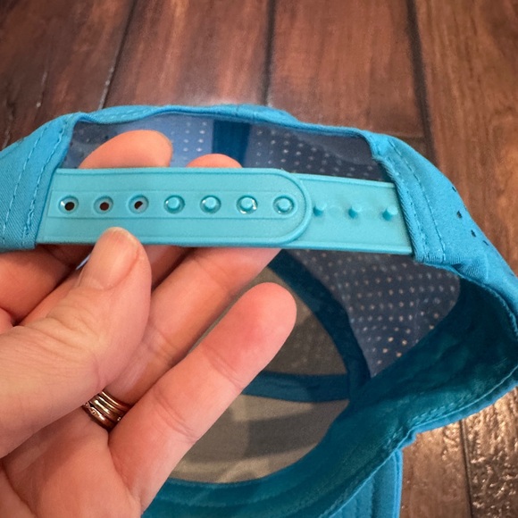 Hat- Baseball season blue and yellow trucker hat - Picture 4 of 5